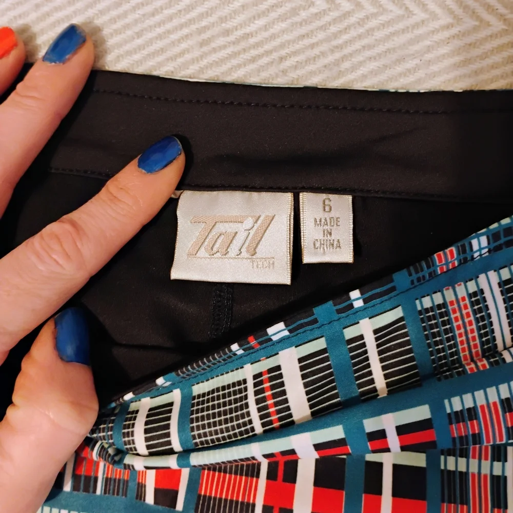 Tail Size Med Geometric Patterned Women's Golf Skort Plaid - Picture 2 of 5